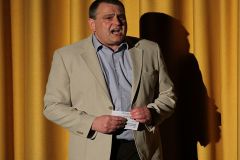 Frühjahr 2012  Auf den Hund gekommen